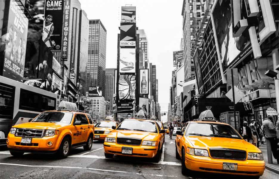 https://www.latiendadelaspegatinas.com/uploads/fotomurales-decorativos-new-york-FM-ny-0001-taxis-de-nueva-york-BASE_5e0f2.jpg